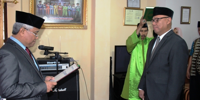 Pelantikan Dekan Fakultas Teknik Unsulbar Periode 2017-2020
