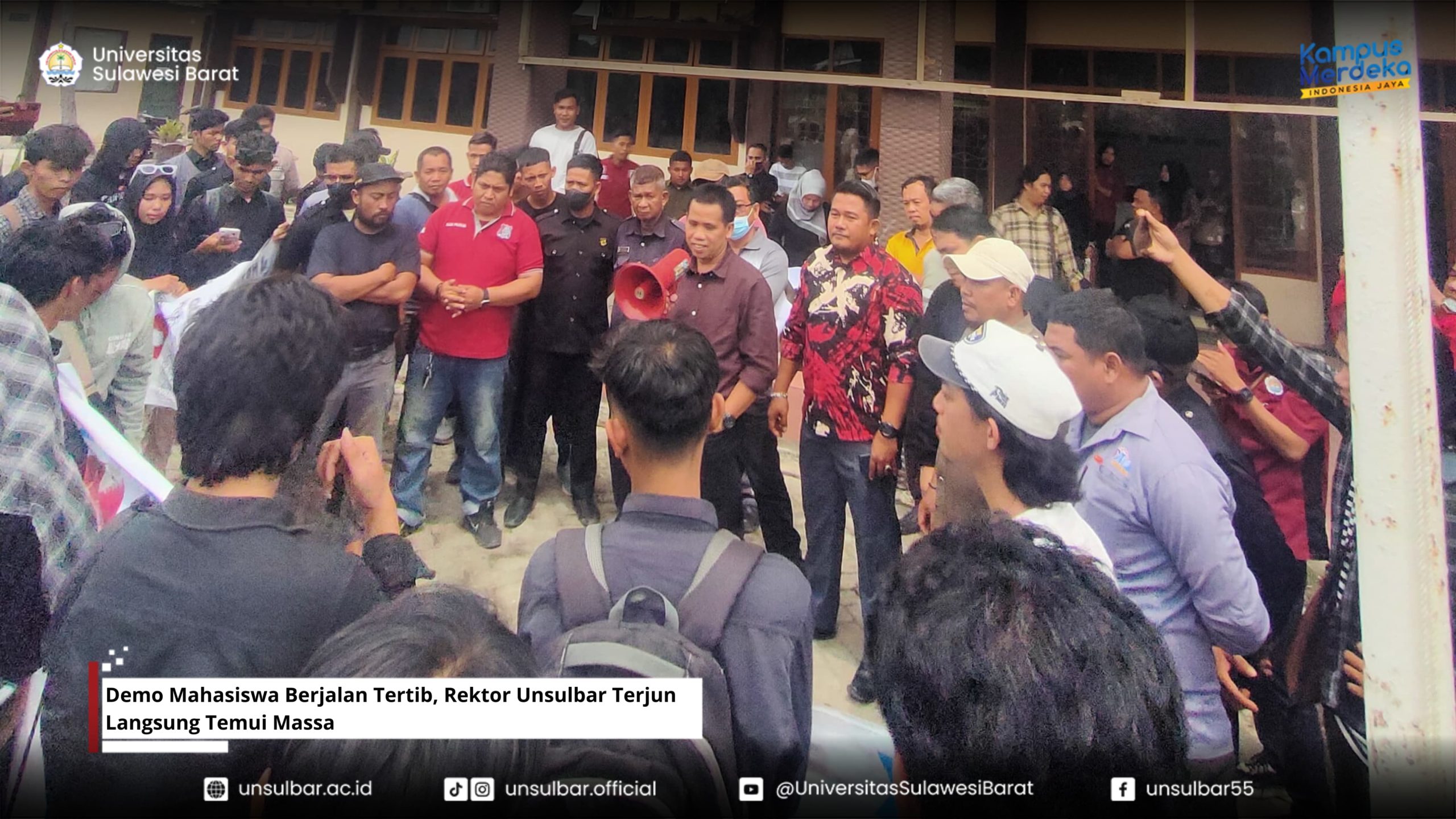 Demo Mahasiswa Berjalan Tertib, Rektor Unsulbar Terjun Langsung Temui Massa