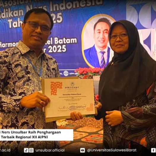 Program Studi Profesi Ners Unsulbar Raih Penghargaan Presentase Kelulusan Terbaik Regional XII AIPNI 2025